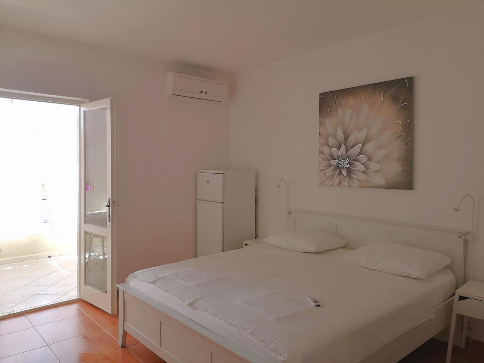 Apartments Angela Makarska Quarto foto