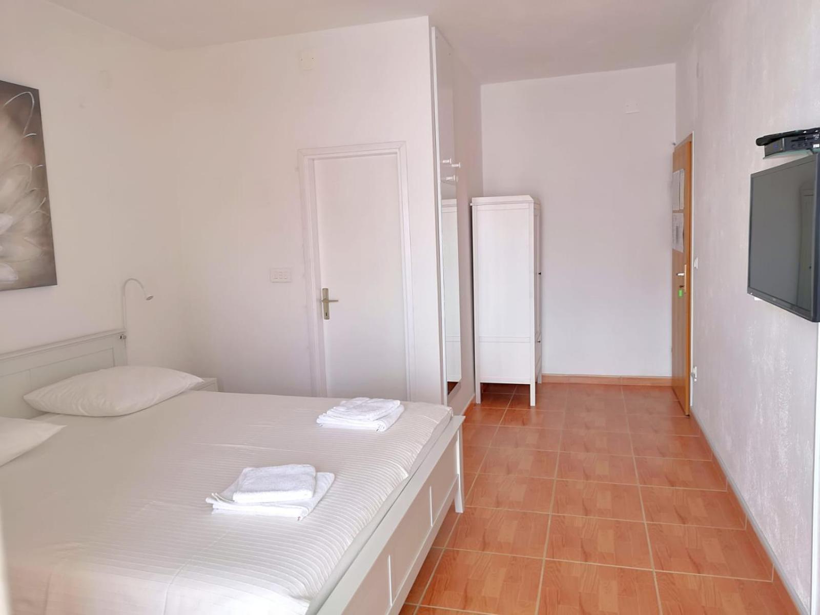 Apartments Angela Makarska Quarto foto